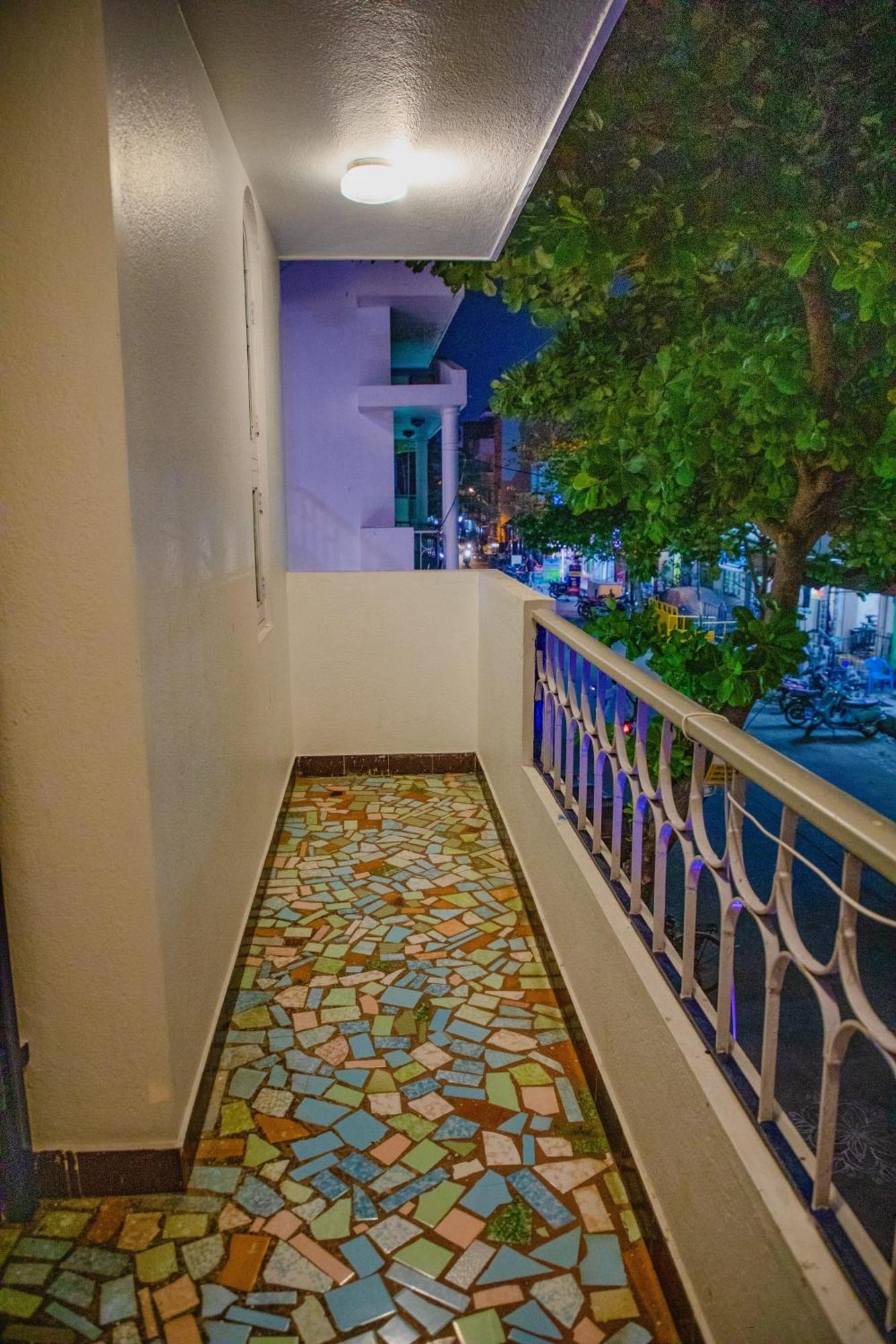 Maison Blanche Near Rock Beach Hotel Pondicherry Exterior foto