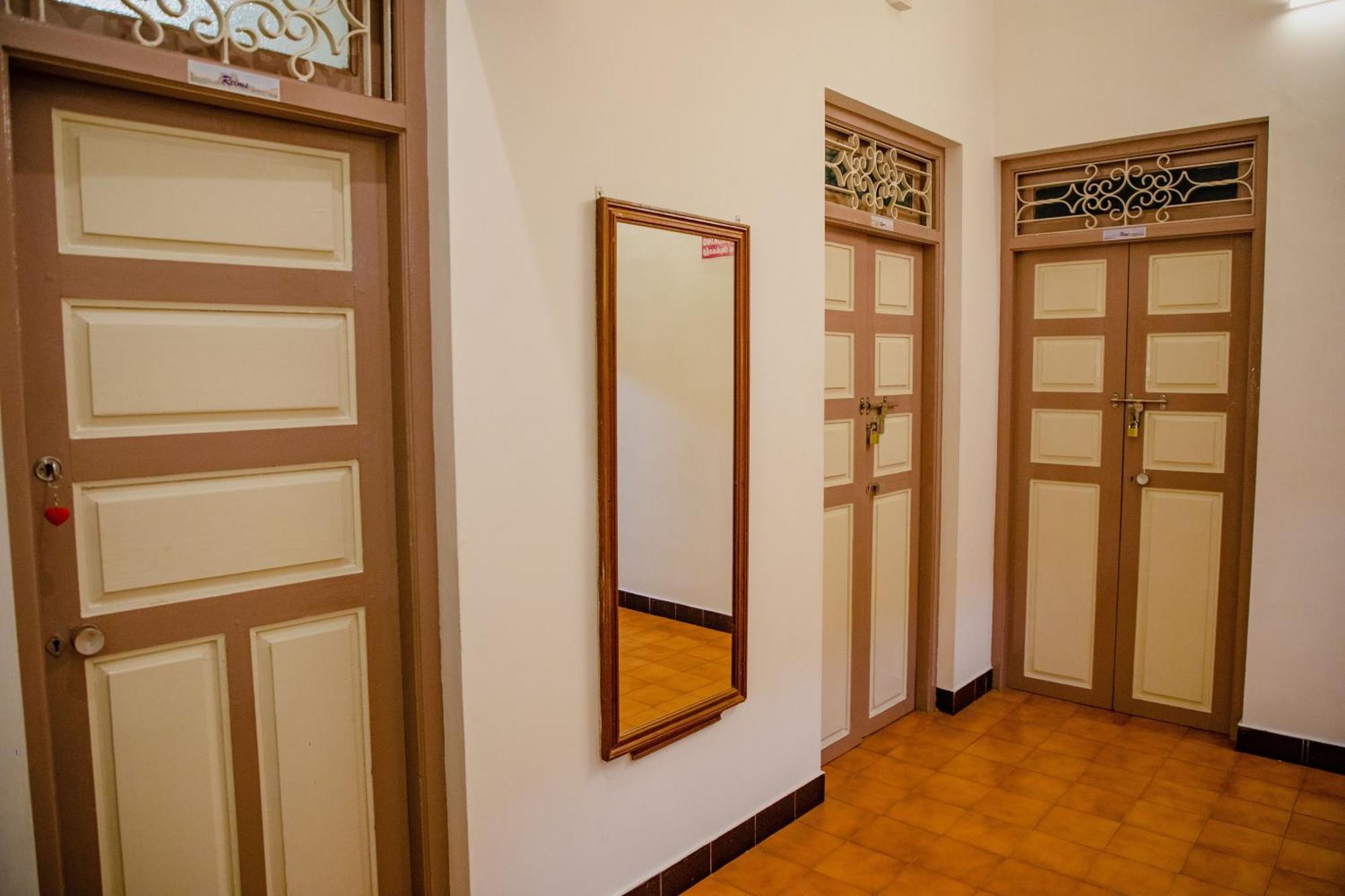 Maison Blanche Near Rock Beach Hotel Pondicherry Exterior foto